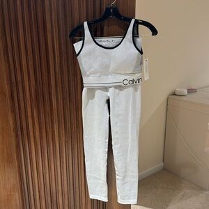 Calvin Klein active set. Never worn. Tags on